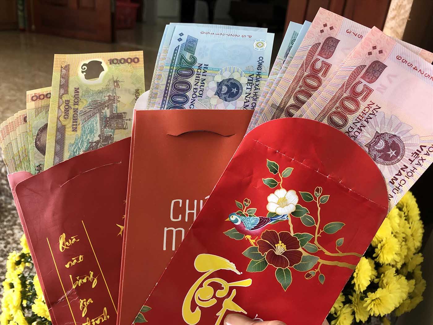 Lucky Money in Vietnam